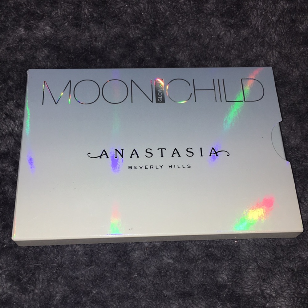 Anastasia Beverly Hills Moonchild Glow Kit